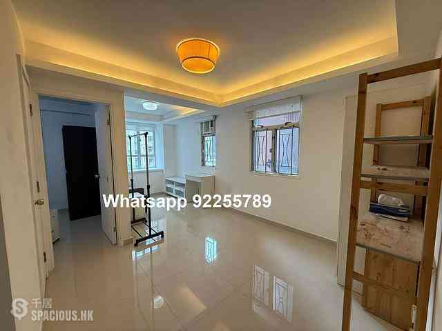 Sai Ying Pun - Wah Fai Court 01