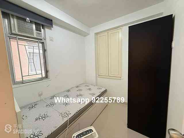 Sai Ying Pun - Wah Fai Court 05