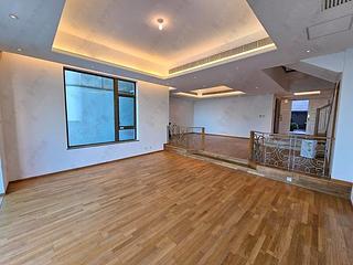 The Peak - Kellett House 03
