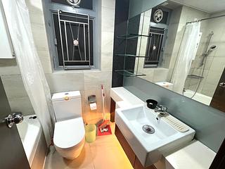Sai Wan Ho - Grand Promenade Block 6 10