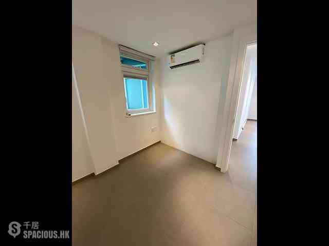Causeway Bay - Hoi Deen Court 09