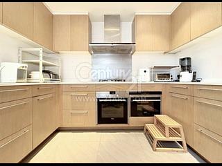 Stubbs Road - Evergreen Villa 06