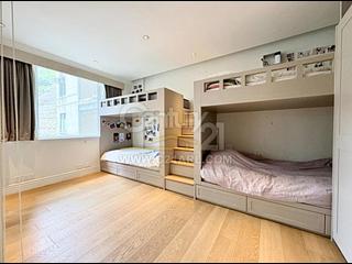 Stubbs Road - Evergreen Villa 16