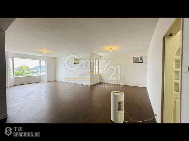 Stanley - Grosse Pointe Villa 05