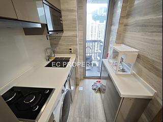 Wan Chai - One Wanchai 05