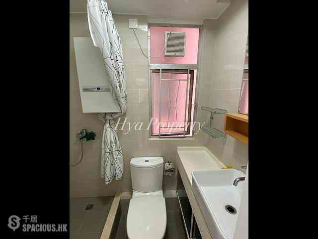 Sai Ying Pun - Wah Fai Court 05