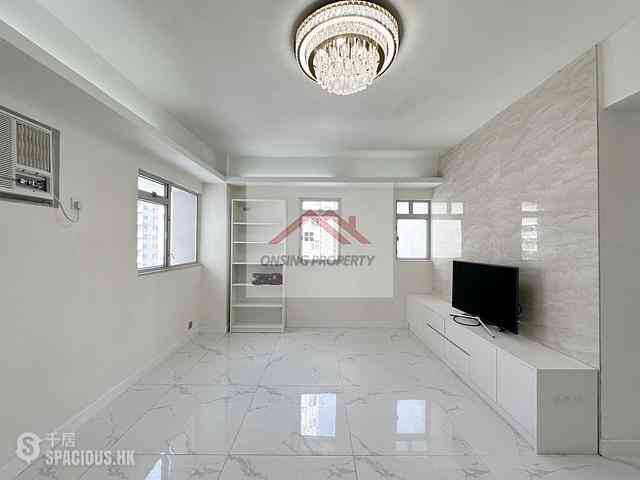 Happy Valley - 16-22, King Kwong Street 01