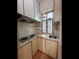 Sai Ying Pun - Tai Hing Building 04