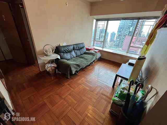 Sai Ying Pun - Ying Wa Court 01