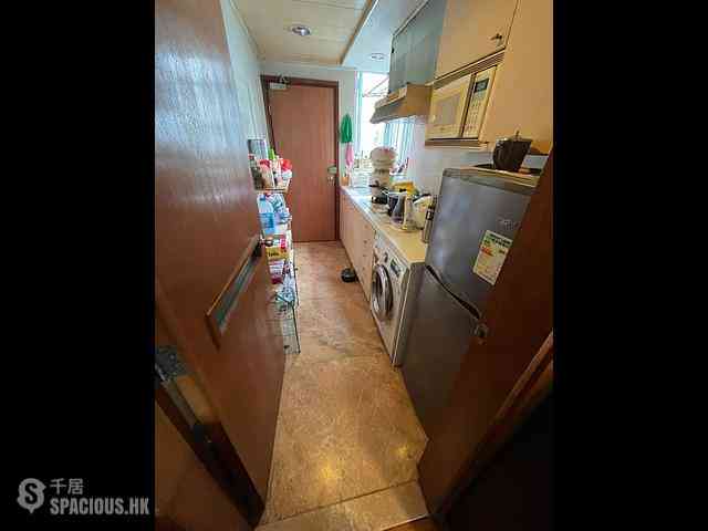 Sai Ying Pun - Ying Wa Court 06