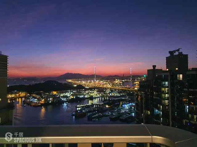 Cheung Sha Wan - Grand Victoria 01