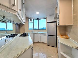 Tung Chung - Caribbean Coast Phase 4 Crystal Cove 10