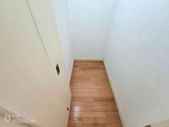 Tung Chung - Caribbean Coast Phase 4 Crystal Cove 20