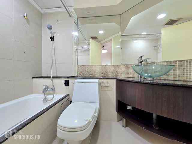 Tung Chung - Caribbean Coast Phase 3 Carmel Cove 08