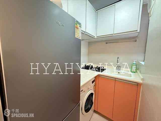 Sai Ying Pun - Wah Fai Court 07