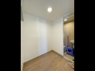 Wan Chai - The Oakhill 11