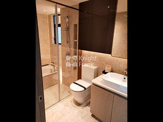 Shau Kei Wan - Island Garden 04