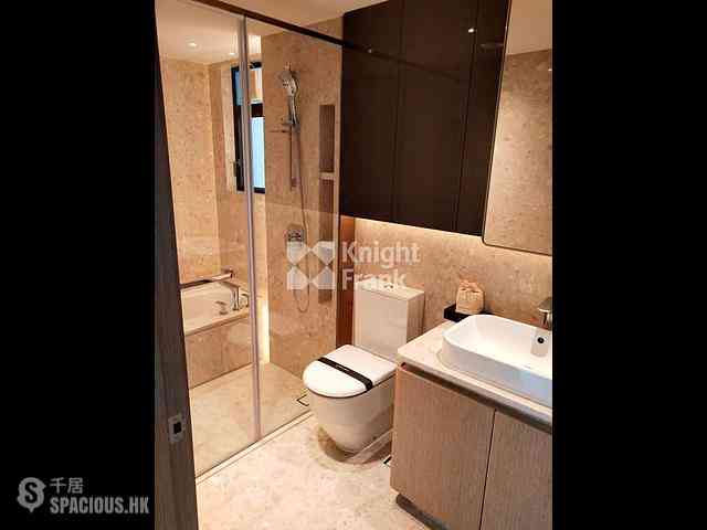 Shau Kei Wan - Island Garden 04