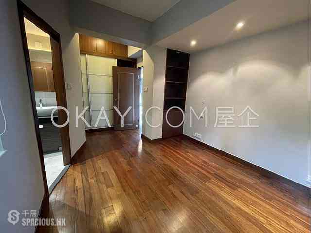Mid Levels Central - Bo Kwong Apartments 11