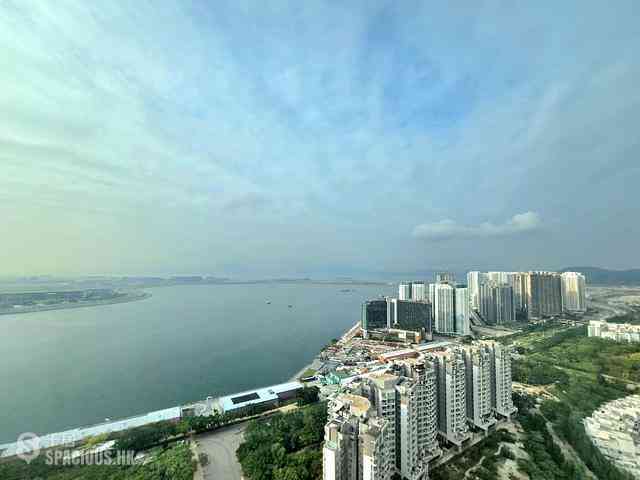 Tung Chung - Seaview Crescent 04