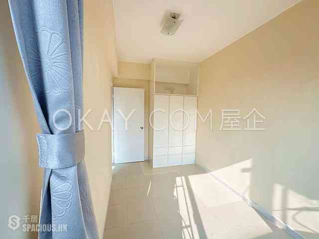Causeway Bay - Chee On Building 05