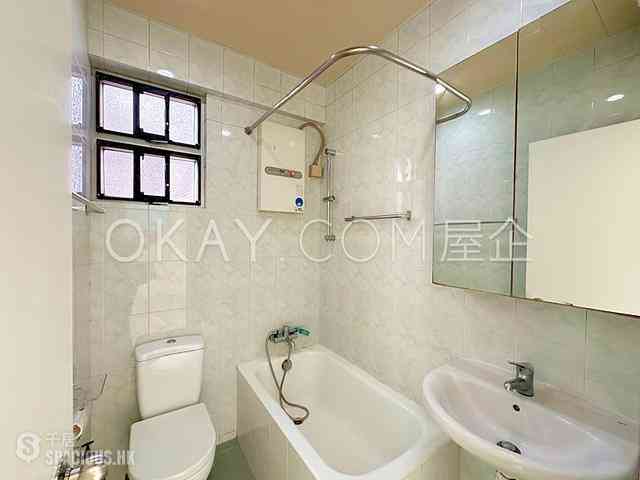 Causeway Bay - Chee On Building 09