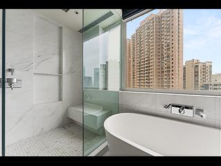 Mid Levels Central - Grenville House 12