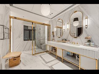 Mid Levels Central - Grenville House 16