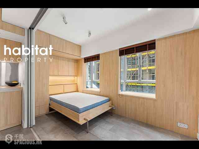 Mid Levels Central - Windsor Court 08