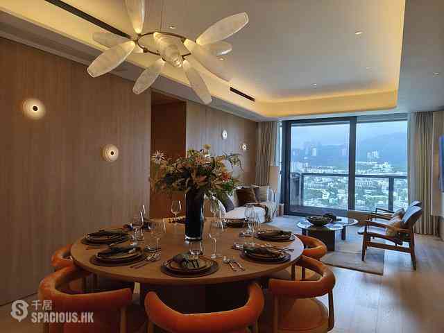 Wong Chuk Hang - The Southside 01