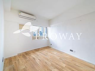 Mid Levels Central - St. Joan Court 04