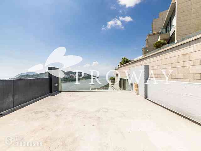 Chung Hom Kok - Pinewaver Villas 03