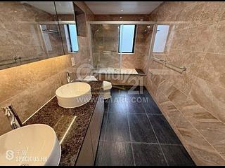 Mid Levels Central - Kennedy Heights 07