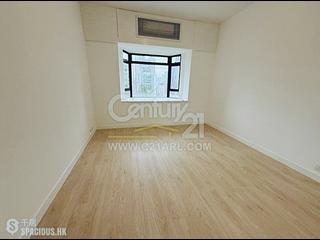 Mid Levels Central - Kennedy Heights 10