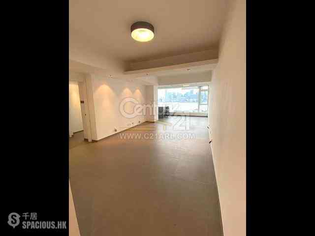 Causeway Bay - Hoi Deen Court 04