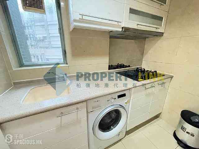 Sheung Wan - Queen's Terrace 07