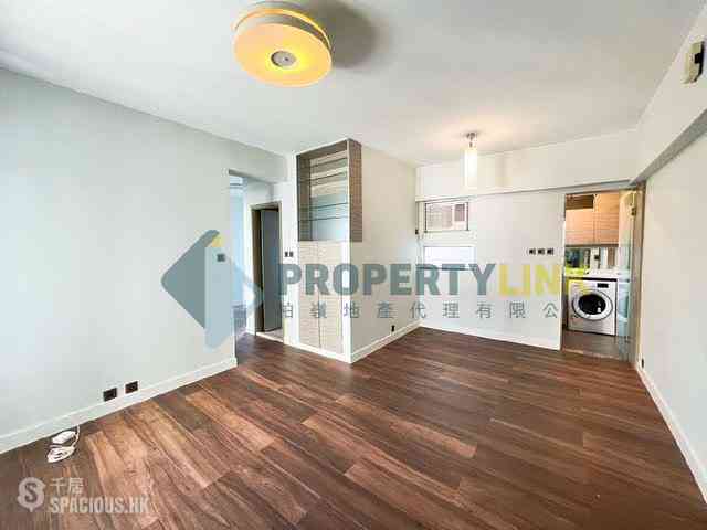 Mid Levels West - Bonham Court 01