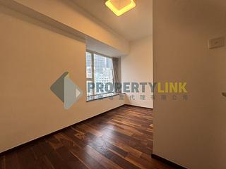 Soho - Centrestage 09
