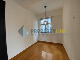Soho - King Ho Building 05