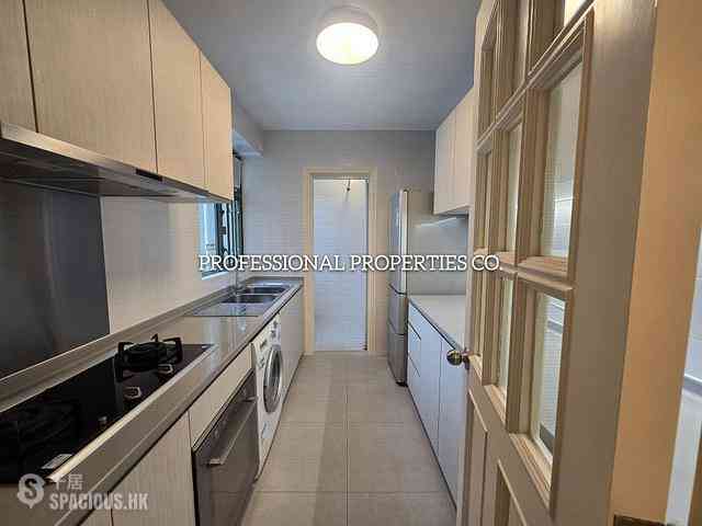 Mid Levels Central - Robinson Place Block 1 07