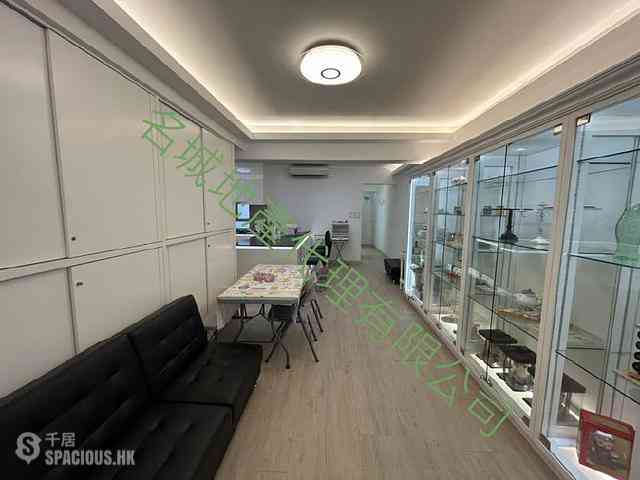 Ho Man Tin - Yick Fat Building 03