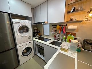 Kennedy Town - Smithfield Court Block 2 04