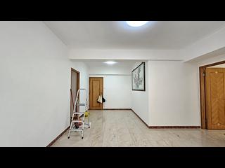 Causeway Bay - Pearl City Mansion Block C 03