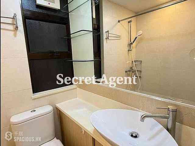 Sai Ying Pun - Golden Phoenix Court 07