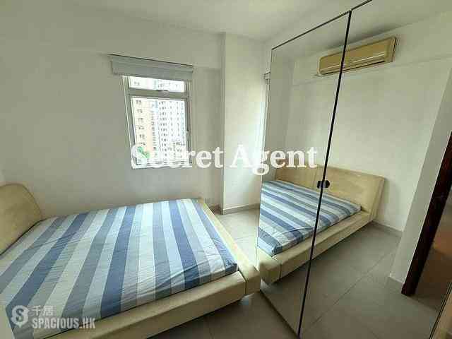 Sai Ying Pun - Golden Phoenix Court 04