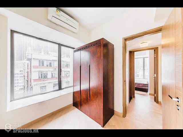 Causeway Bay - Park Haven 04