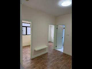 Wan Chai - 112, Johnston Road 04