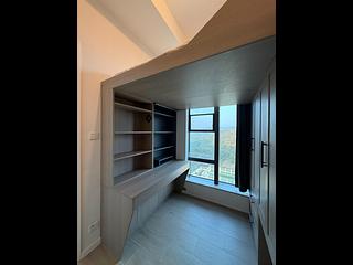 Gold Coast / So Kwun Wat - Oma Oma Tower 2A 08