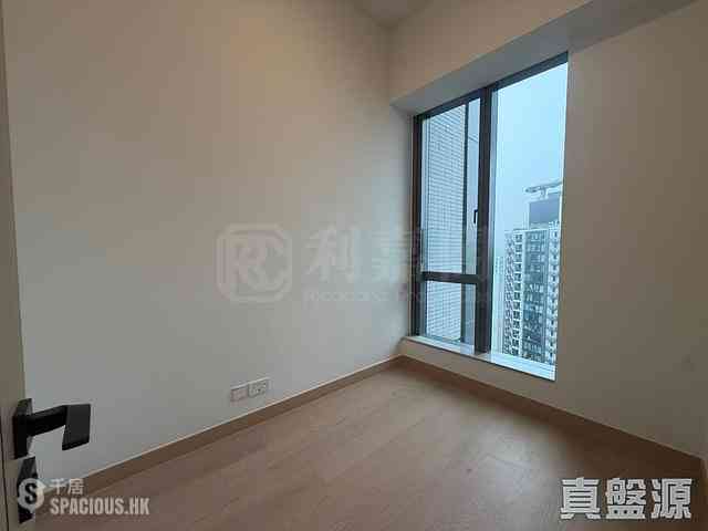 Lohas Park - Lohas Park Phase 12A Seasons Place 01