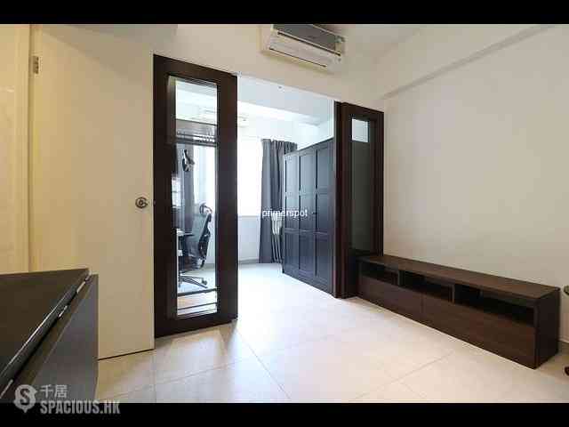 Wan Chai - Fully Building 01